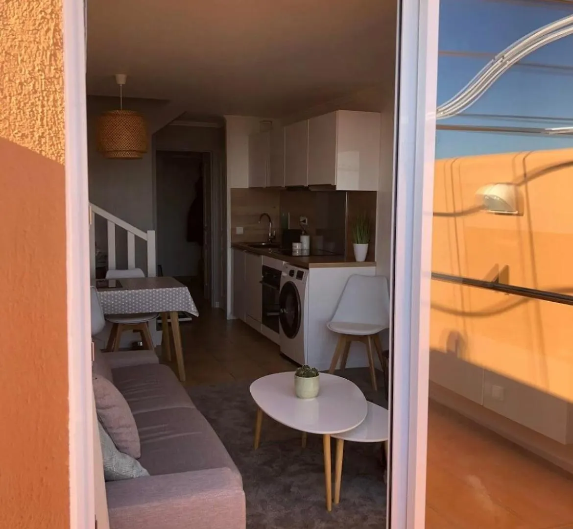Les Restanques Duplex 4 Pers Les Magnolias Magnifique Vue Mer Grimaud 0*,  Francie